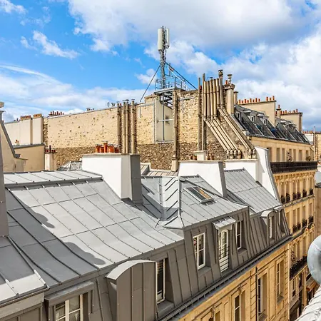 Guestready - Top-floor With Roof Views Apartment *